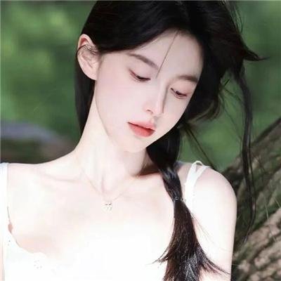 提剑映桃花